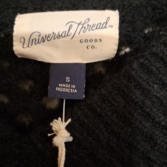 Women's Black Sweater - Picture 3 of 7